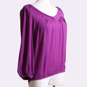 DIANE VON FURSTENBERG Vintage Purple Silk V-Neck Long Sleeve Blouse